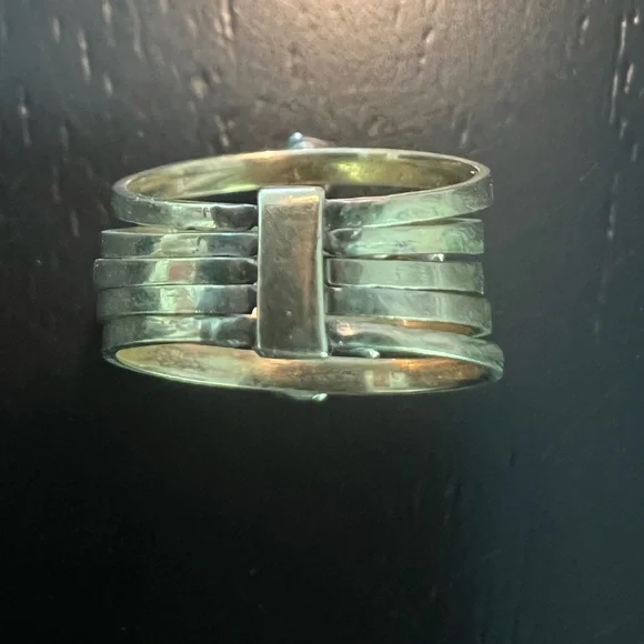 Vintage Harem Sapphire Ring - Picture 4 of 7